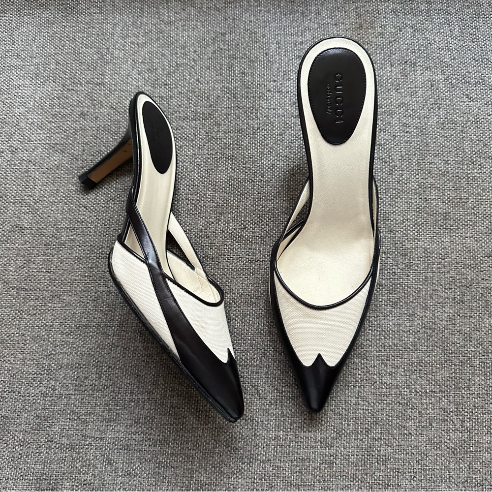 Vintage Gucci western style heels